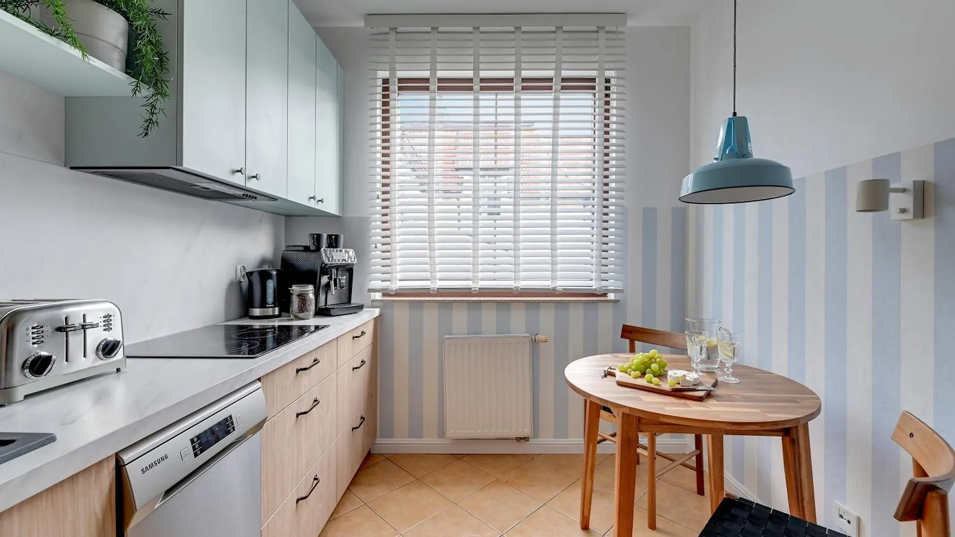 Lion Apartments - Amalfi Quiet Family 3 Bedr Apartment Sopot