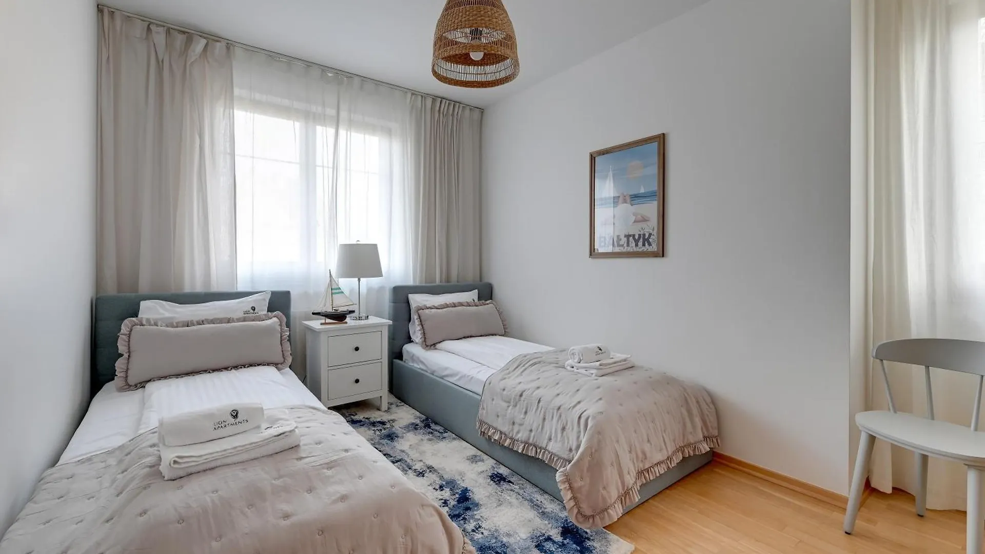 Lion Apartments - Amalfi Quiet Family 3 Bedr Apartment Sopot Poland